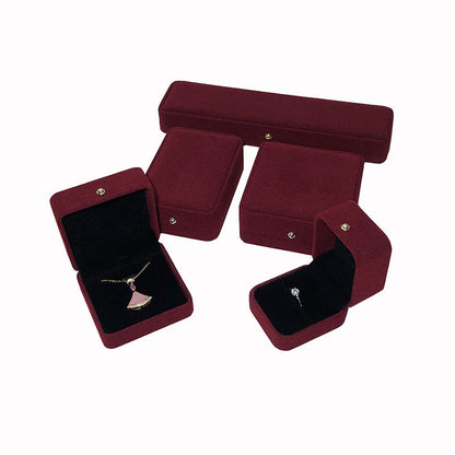 BOÎTE CADEAU À BIJOUX EN FLANELLE (SANS LOGO)