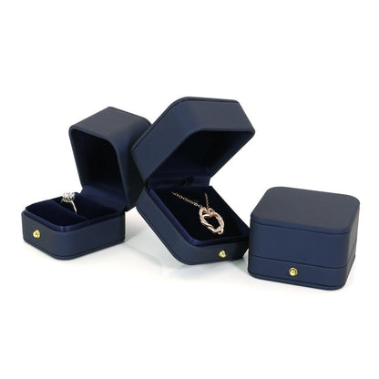 BOÎTE CADEAU À BIJOUX EN CUIR PU HAUT DE GAMME (SANS LOGO)