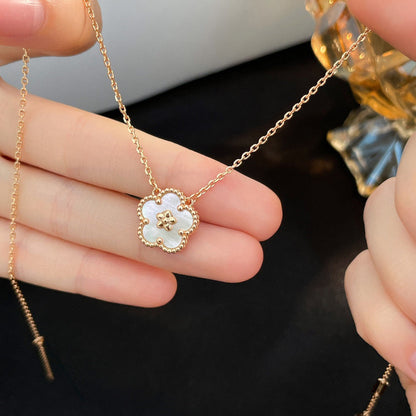 [Lumi Jewels]LUCKY  WHITE MOP  PLUM BLOSSOM NECKLACE