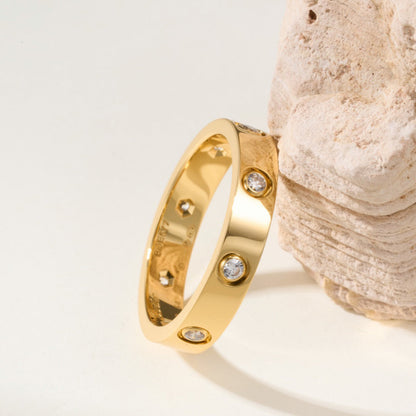 [Lumi Jewelery]LOVE 4MM 8 DIAMOND RING