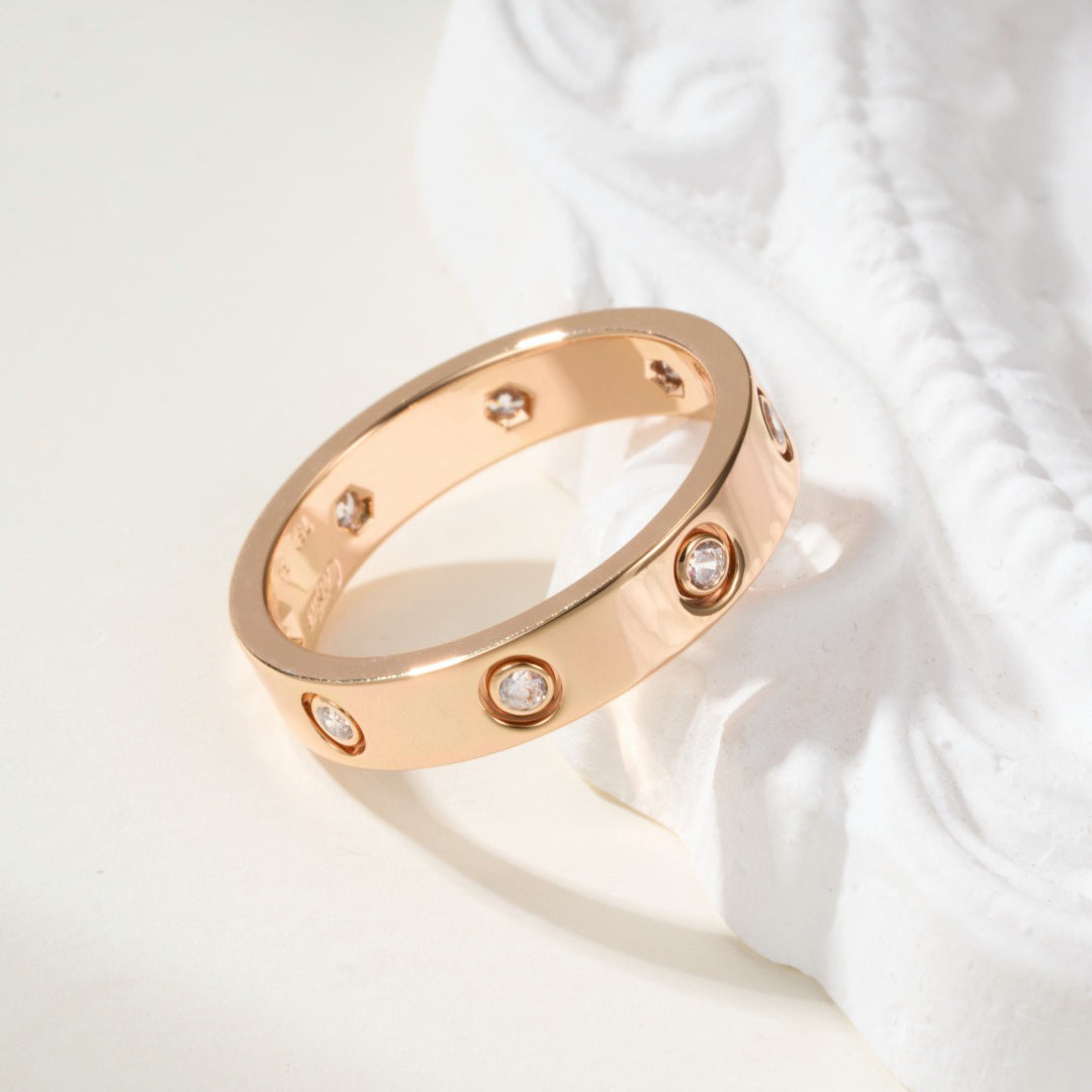 [Lumi Jewelery]LOVE 4MM 8 DIAMOND RING