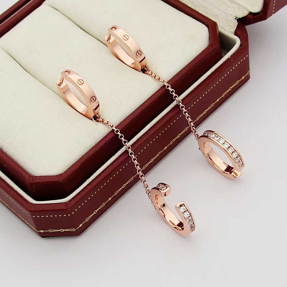 [Lumi Jewelery]LOVE 3.0MM HALF DIAMOND EARRINGS