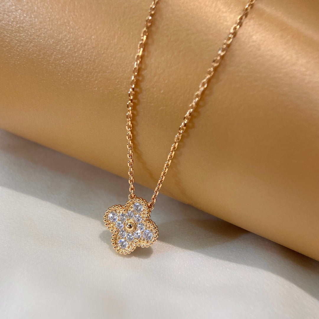 [Lumi Jewels]CLOVER 15MM DIAMOND SINGLE FLOWER NECKLACE