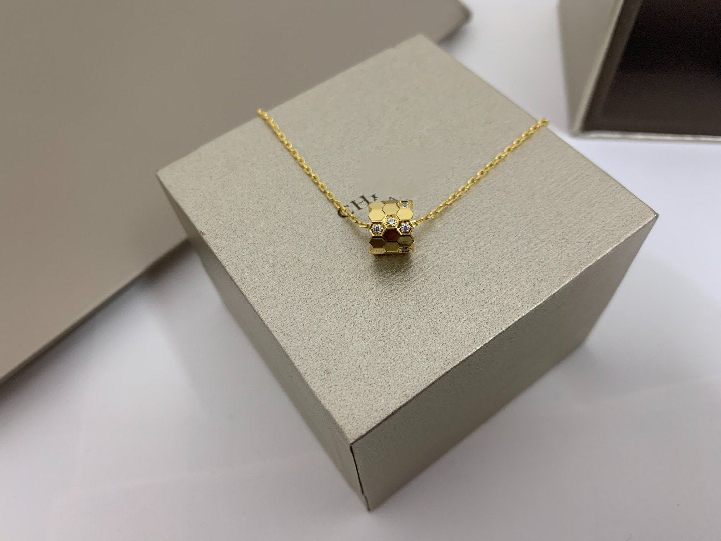 [Lumi Jewels]BEE LOVE DIAMOND NECKLACE