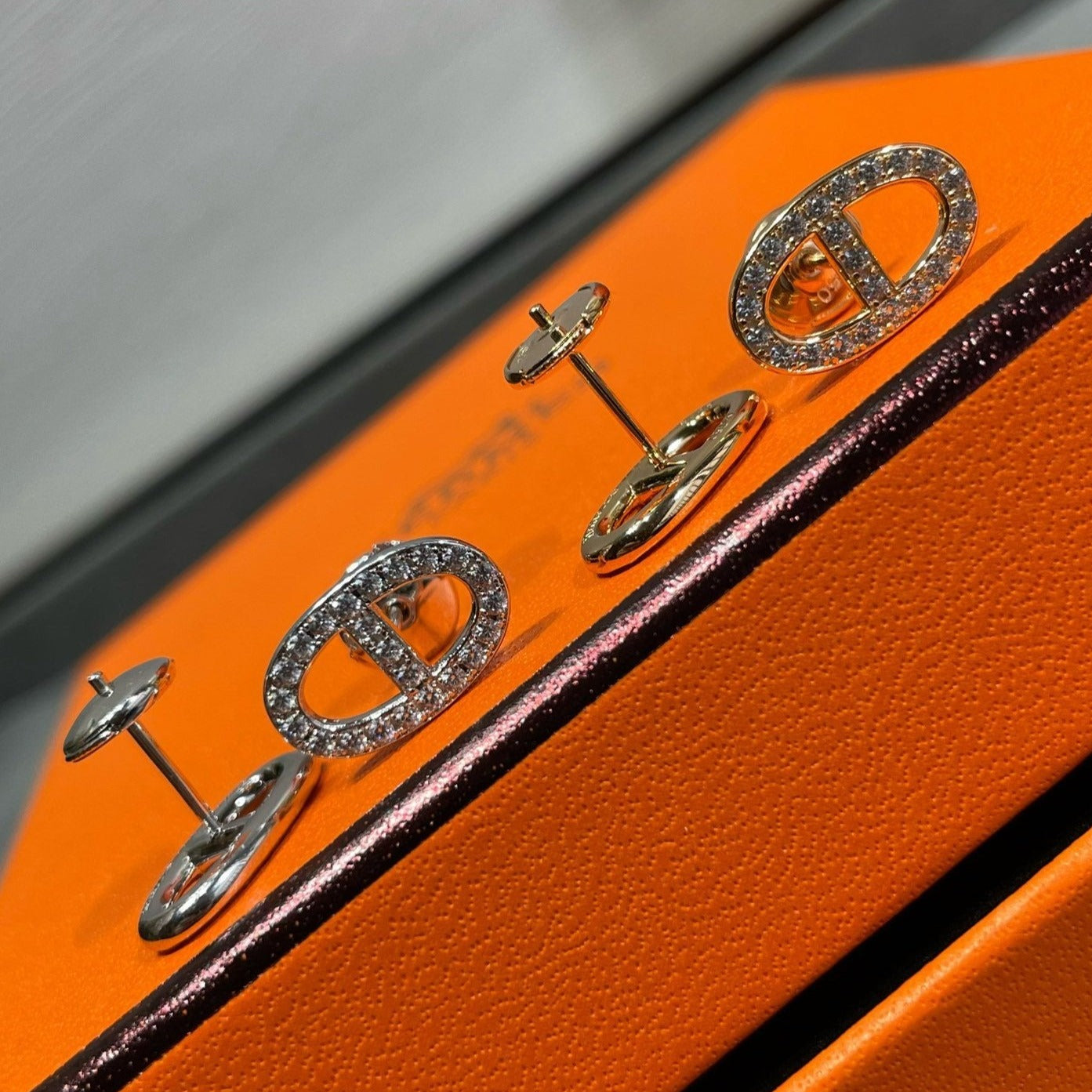 [Lumi Jewels]HM FULL DIAMOND PIG NOSE STUD EARRINGS