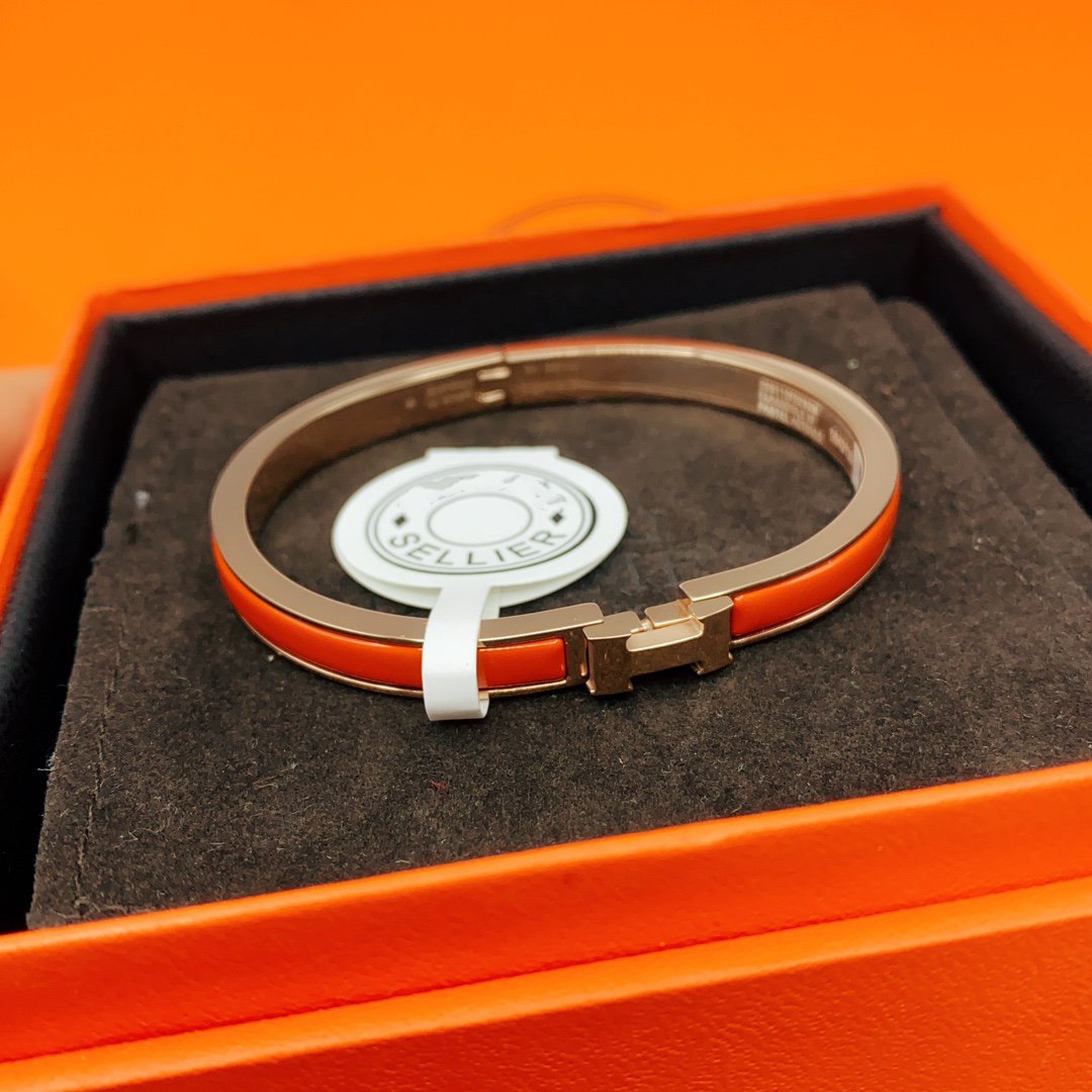 [Lumi Jewels]CLASSIC HM CLIC RED 8MM ENAMEL BRACELET