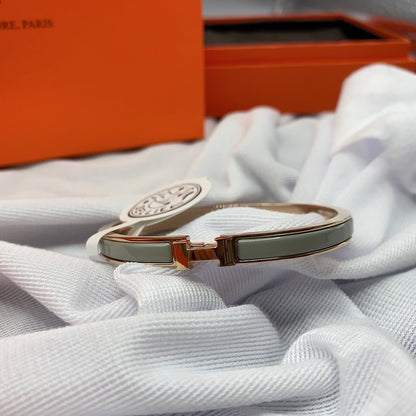 [Lumi Jewels]CLASSIC HM CLIC GREEN 8MM ENAMEL BRACELET