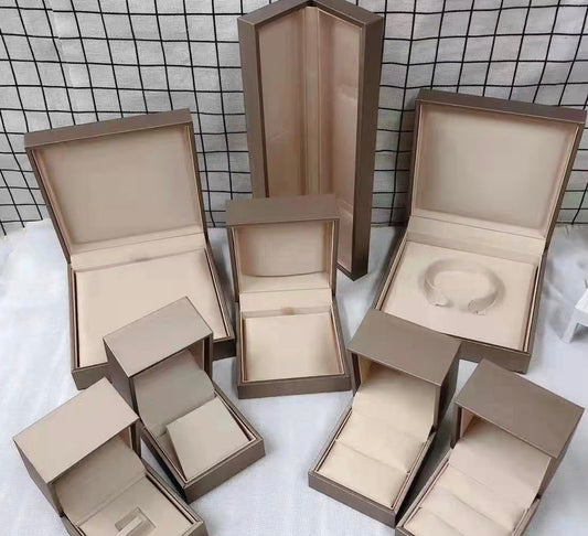 [Lumi Jewels ]BV BRACELET NECKLACE RING BOX GIFT BAG