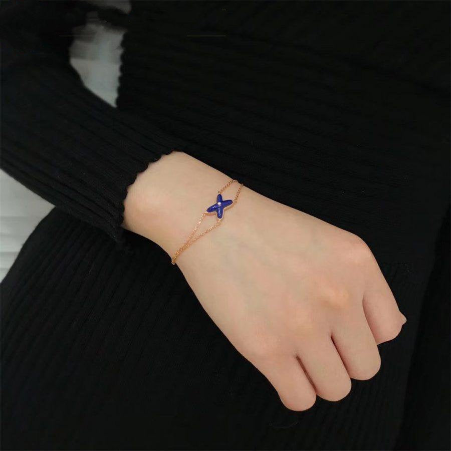 [Lumi Jewels]Hollow Design Four-Leaf Clover Flower Shape Bracelet