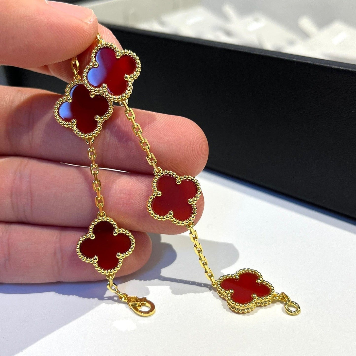 [Lumi Jewels]CLOVER 5 MOTIFS RED AGATE  BRACELET