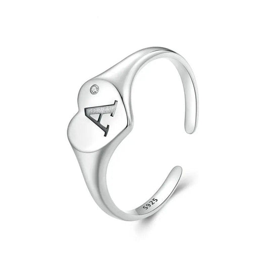 Bague ouverte ajustable en forme de cœur avec lettre initiale A gravée, empilable