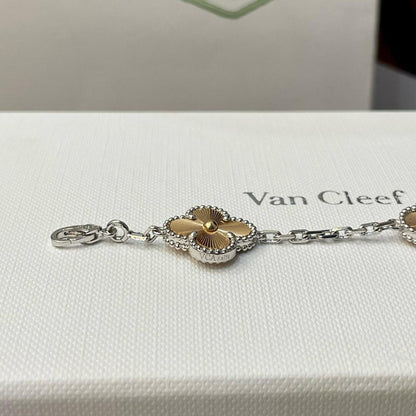 [Lumi Jewels]CLOVER  5 MOTIFS  CHRISTMAS LIMITED EDITION BRACELET