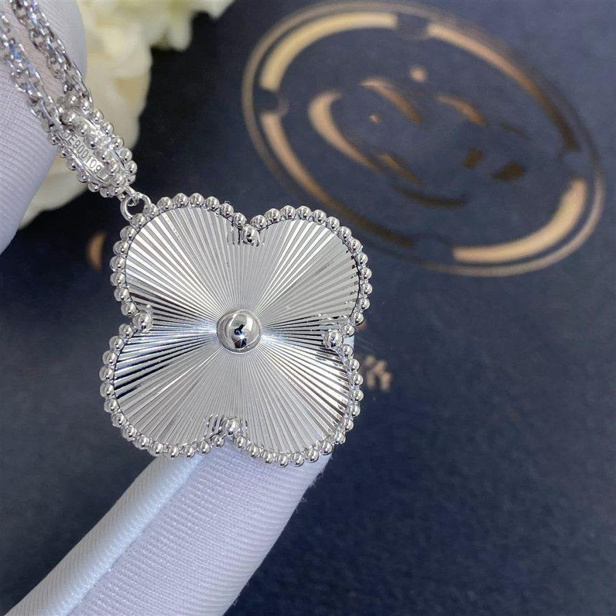 [Lumi Jewels]CLOVER 25MM SILVER BIG CLOVER NECKLACE
