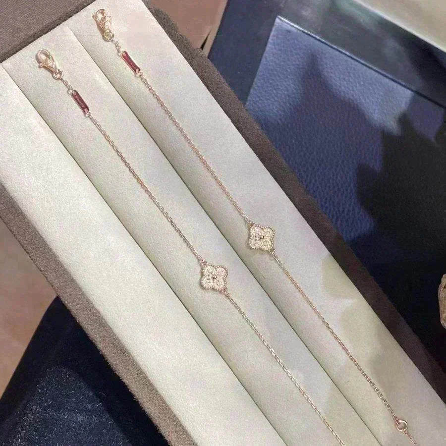 [Lumi Jewels]CLOVER SINGLE FLOWER BRACELET