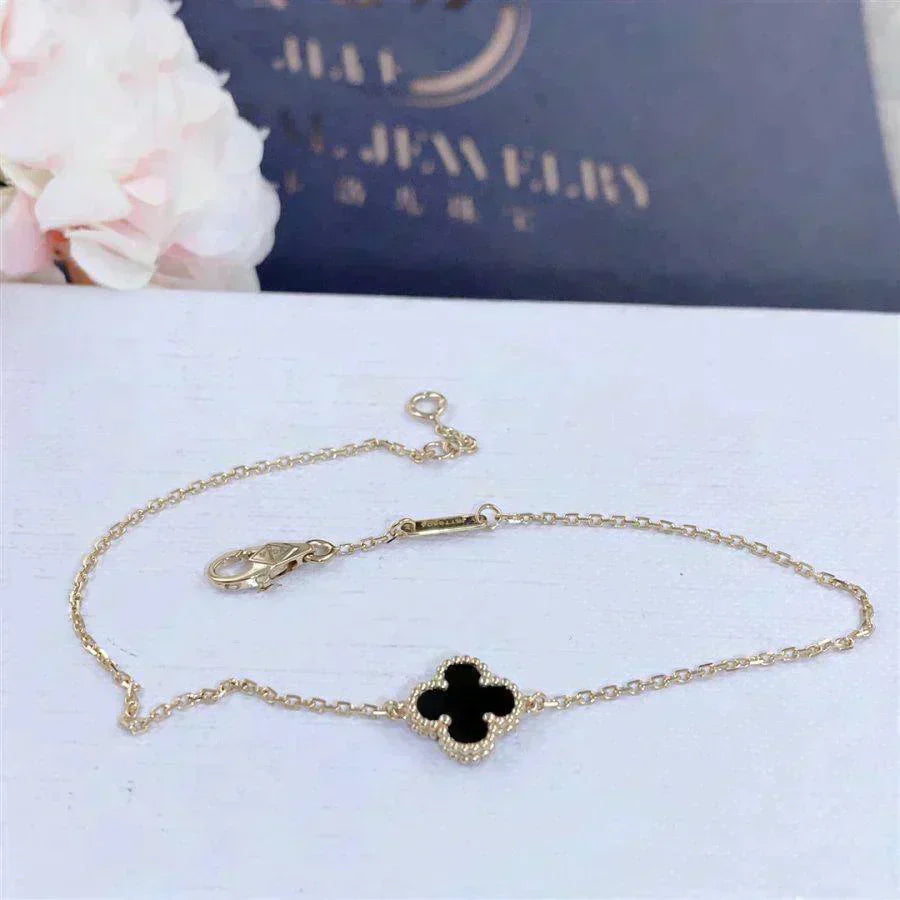 [Lumi Jewels]CLOVER ONYX SINGLE FLOWER BRACELET