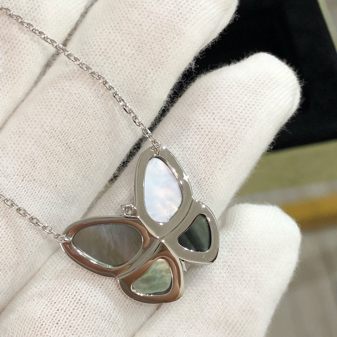 [Lumi Jewels]LARGE BUTTERFLY SILVER PENDANT DIAMOND NECKLACE