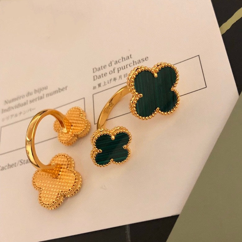 [Lumi Jewels]CLOVER BETWEEN THE FINGER RING