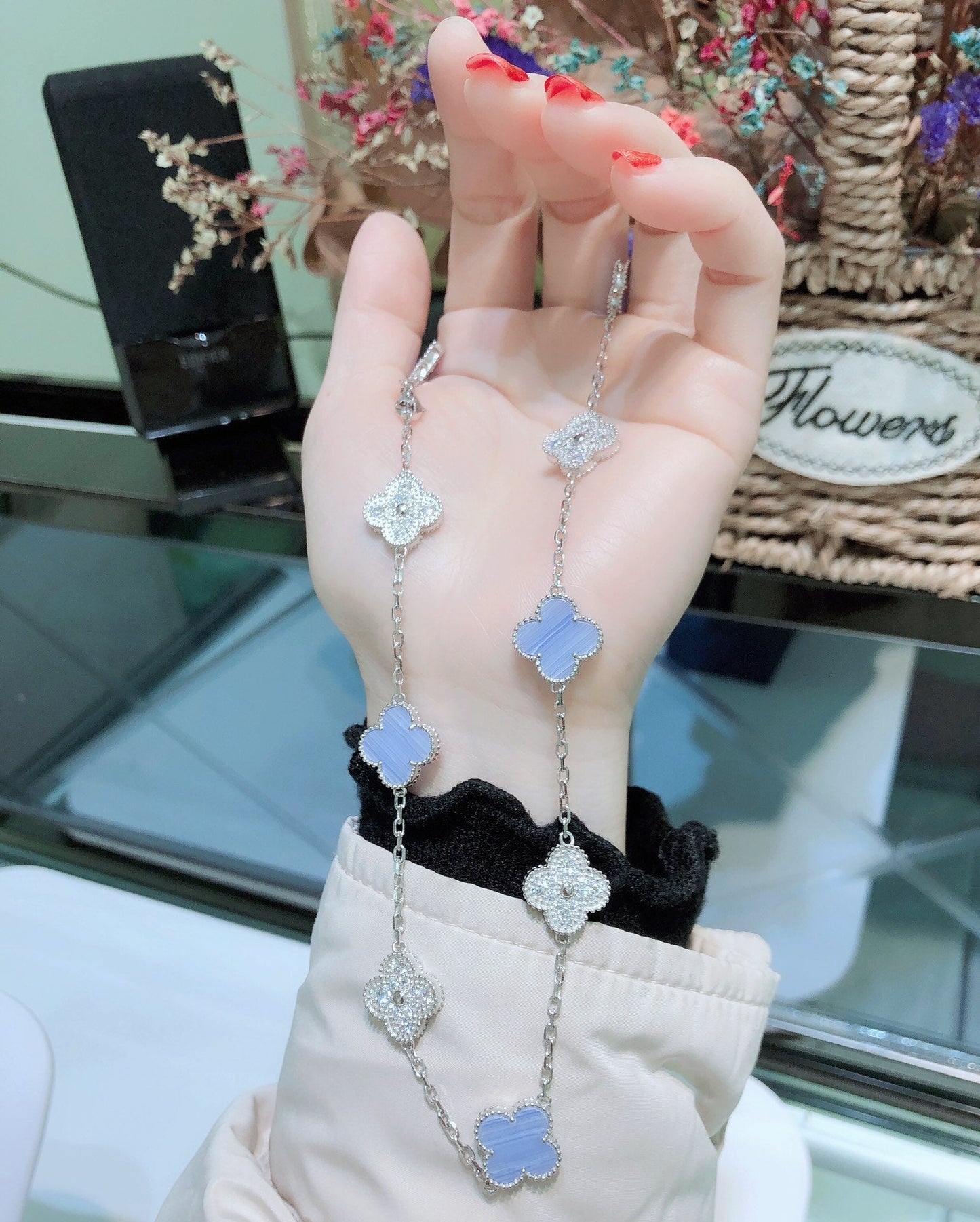 [Lumi Jewels]COLLIER TRÈFLE 10 MOTIFS CHALCEDOINE DIAMANTS ARGENT