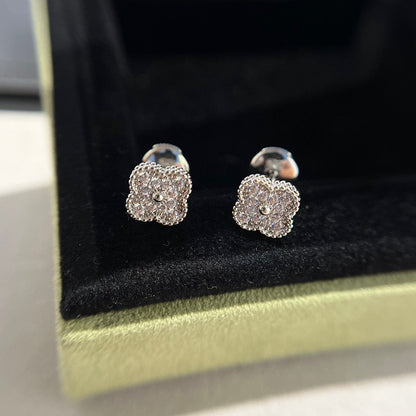 [Lumi Jewels]CLOVER MINI DIAMOND STUD EARRINGS